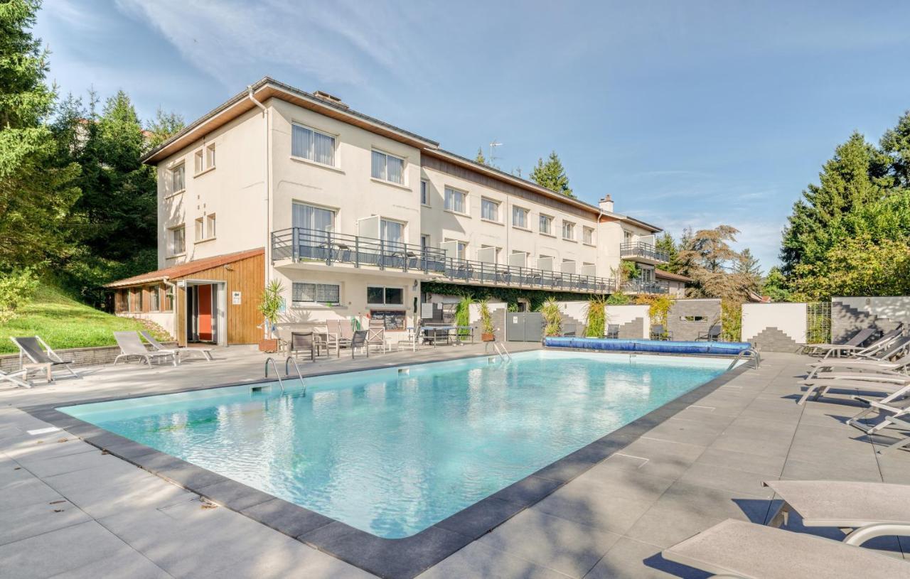 Logis Hotel Maison Carree Restaurant O Carre Dart Méréville Dış mekan fotoğraf